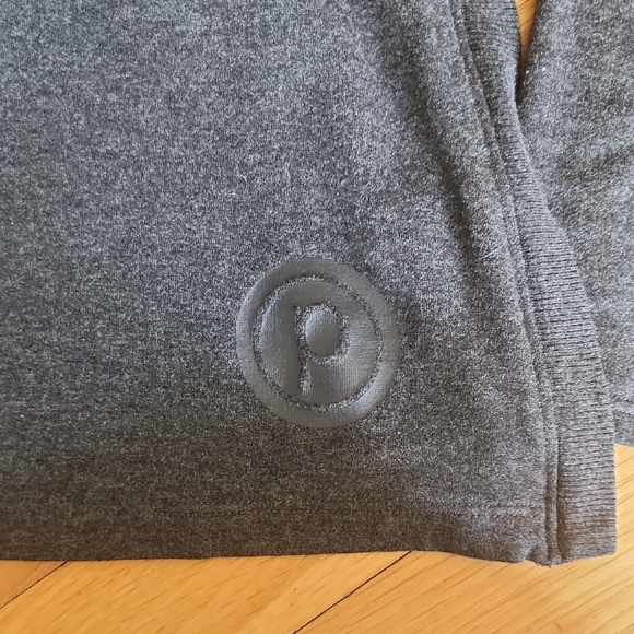 Beyond Yoga Charcoal Long Sleeve Top - Picture 3 of 5